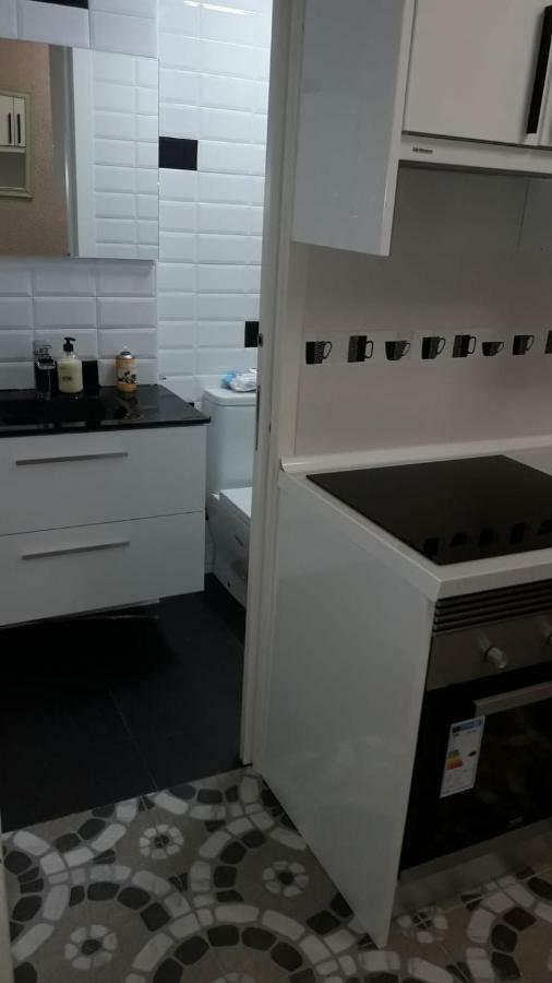 Apartamento Estudio Loft En El Centro Para 3 O 4 Personas Cama Doble Y Sofa Cama Check In A Partir De Las 15 Y 30 Min Pm Y Check Out Hasta Las 11 Y 30 Pm Con Wifi Normalmente No Se Puede Adelantar El Check In Appartement *